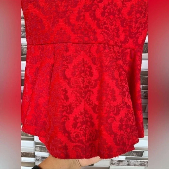 Givenchy Red Jacquard Double Breast Blazer
Size 6" - Picture 9 of 15